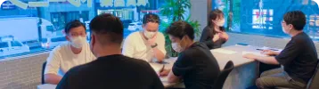 会議をするビジネスマン